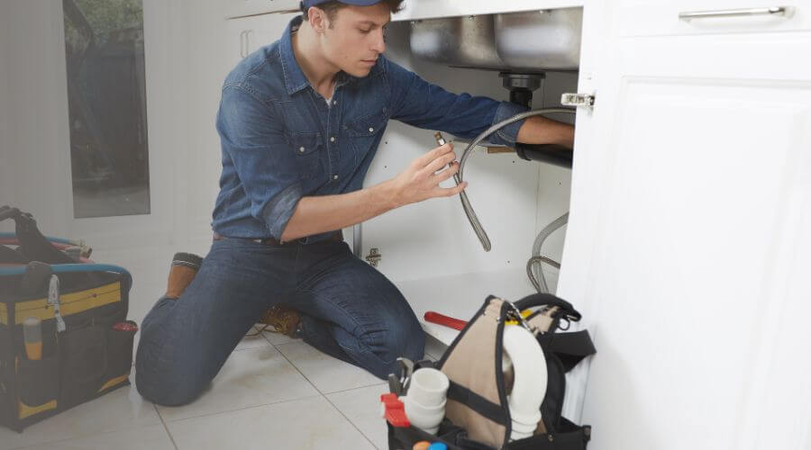 Local annual plumbing maintenance in Elizabethtown, IL